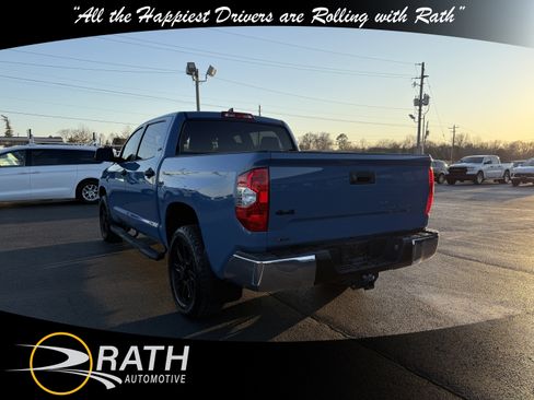 Used 2020 Toyota Tundra SR5 w/ SR5 Upgrade Package image 7