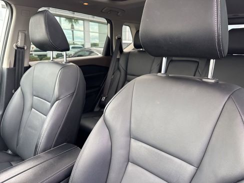 Used 2023 Nissan Rogue SL image 11