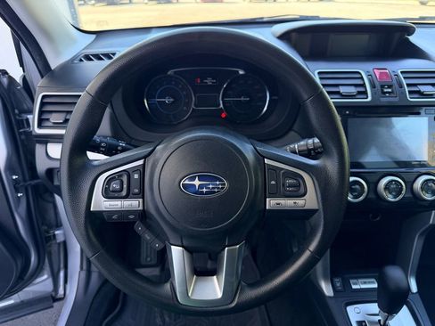 Used 2017 Subaru Forester 2.5i Premium image 22