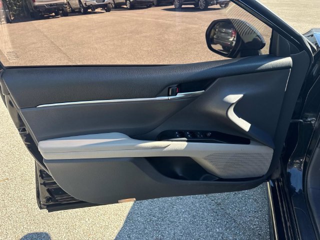 Used 2019 Toyota Camry SE w/ Audio Package FWD image 25