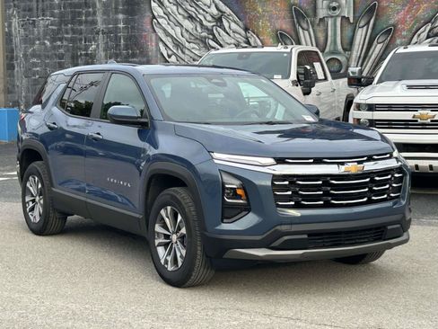 Used 2026 Chevrolet Equinox LT AWD/4WD image 1