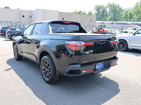 Certified 2022 Hyundai Santa Cruz SEL AWD/4WD image 5