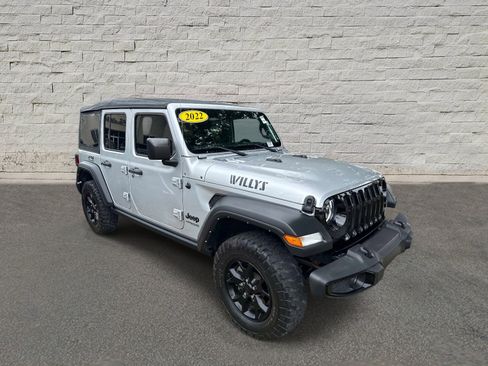 Used 2022 Jeep Wrangler Unlimited Sport AWD/4WD image 3