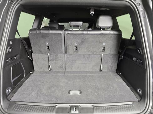 New 2025 Jeep Wagoneer Series II w/ HD Trailer Tow Package image 14