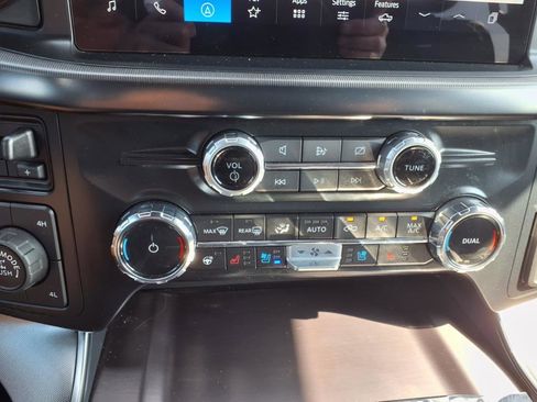 Certified 2024 Ford F150 Platinum w/ Equipment Group 702A High image 20