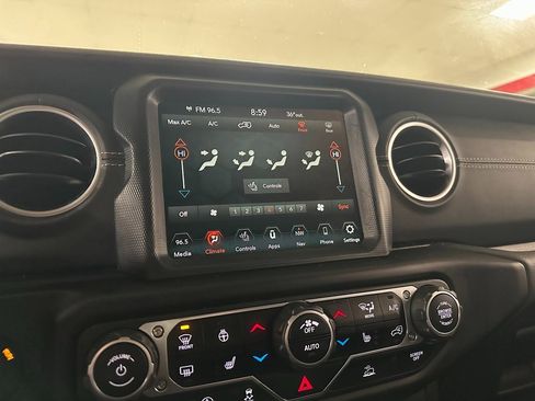 Certified 2023 Jeep Wrangler Sahara w/ Dual Top Group image 21