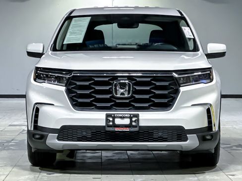 Used 2023 Honda Pilot EX-L image 5