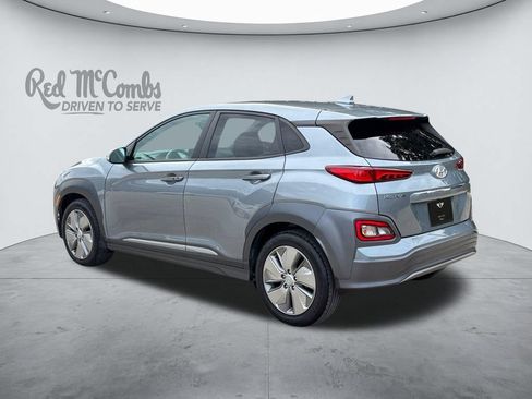 Used 2021 Hyundai Kona Ultimate FWD image 3