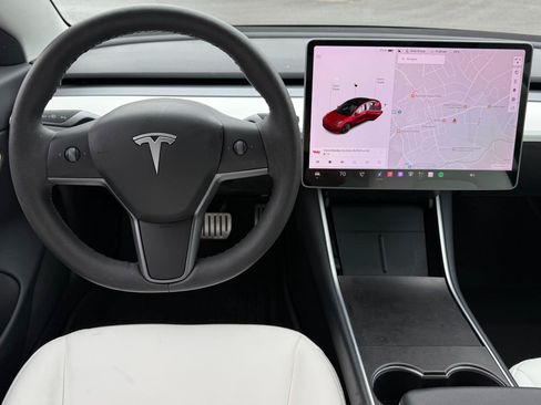 Used 2020 Tesla Model 3 Performance AWD/4WD image 10
