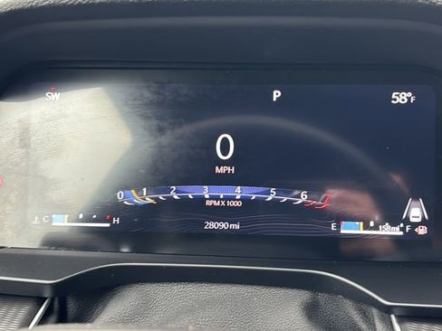Certified 2024 Jeep Grand Cherokee Altitude AWD/4WD image 17