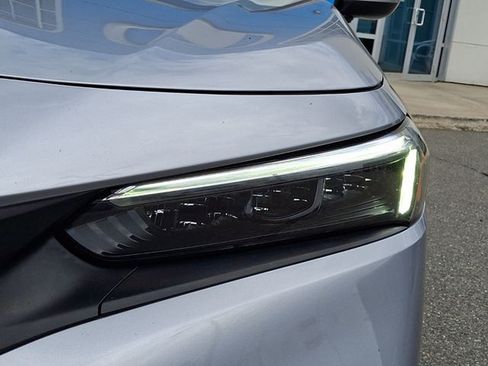 Used 2024 Honda Civic LX image 9