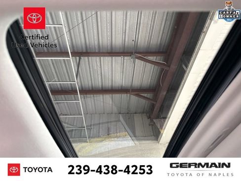 Certified 2023 Toyota Corolla Cross XLE image 10