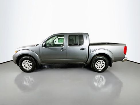 Used 2017 Nissan Frontier SV image 5