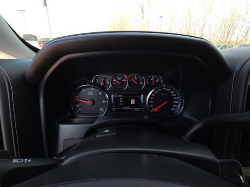 Used 2018 GMC Sierra 1500 SLT image 17