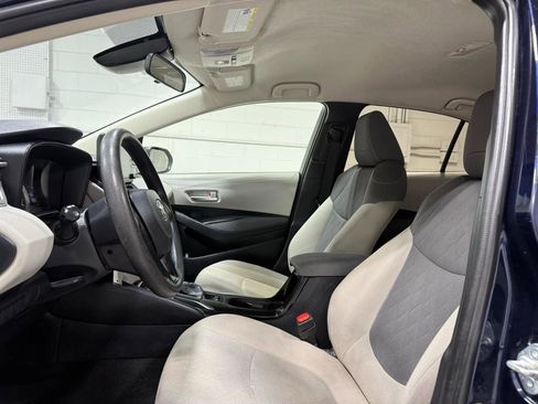 Used 2021 Toyota Corolla LE w/ Carpet Mat Package (TMS) FWD image 16