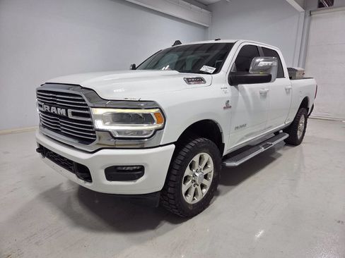 Used 2023 RAM 2500 Laramie AWD/4WD image 1