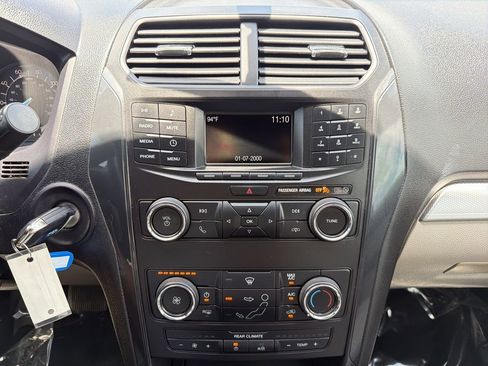 Used 2018 Ford Explorer 4WD image 20