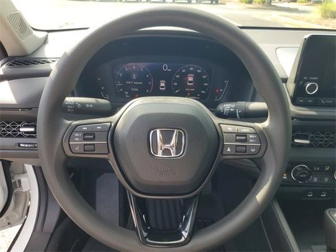 New 2025 Honda Accord SE image 16