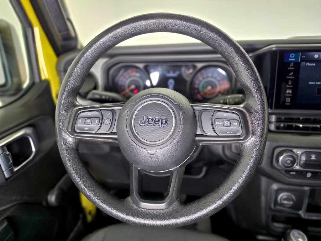 Used 2024 Jeep Wrangler Sport AWD/4WD image 14