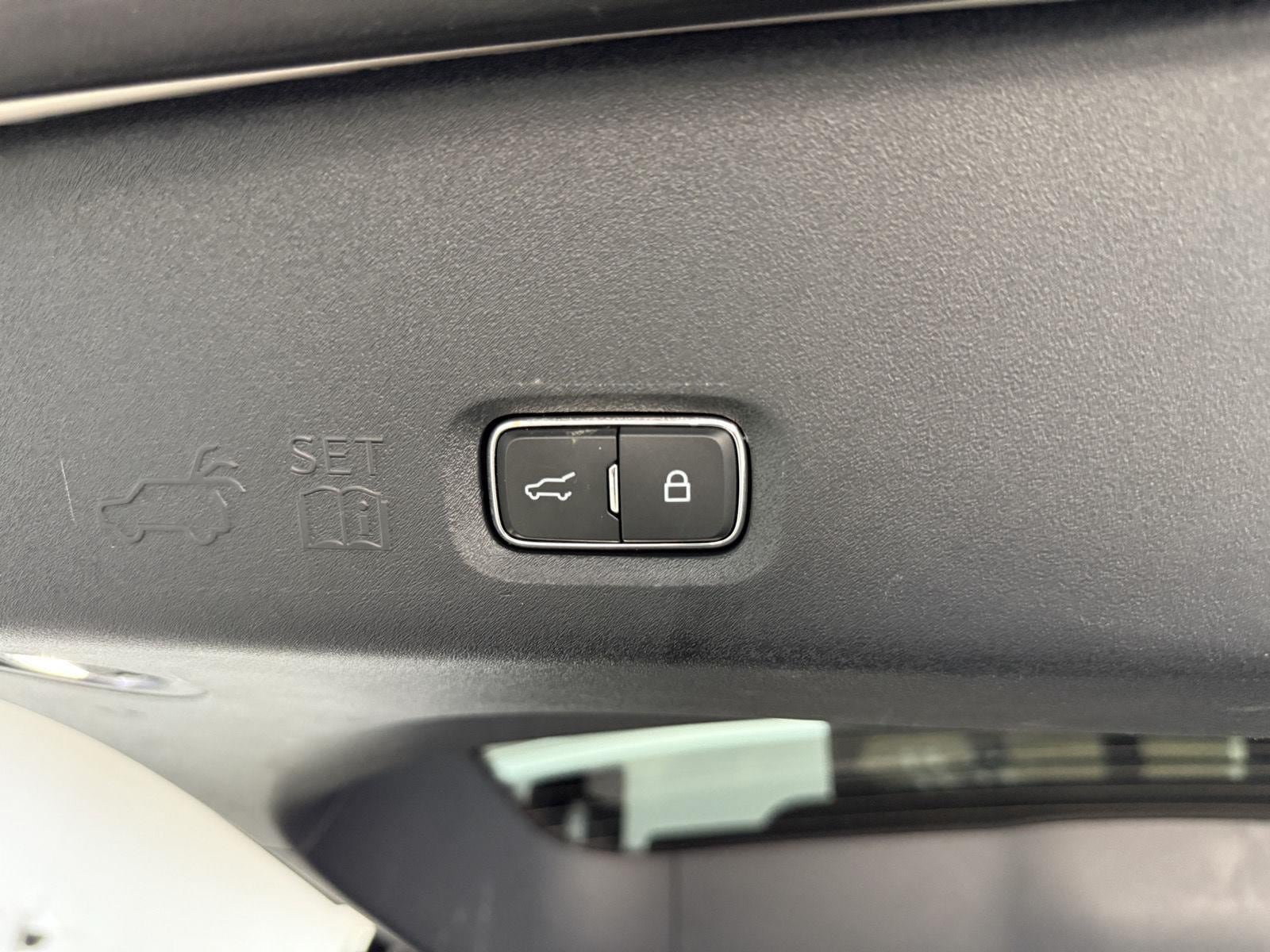 Used 2025 Ford Expedition Max Platinum AWD/4WD image 34