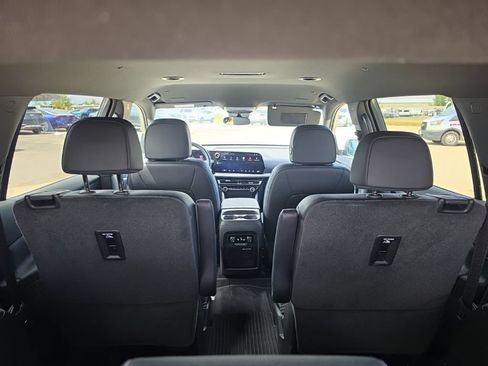 Used 2025 Chevrolet Traverse LT w/ Driver Confidence Package FWD image 20