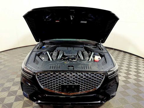 Used 2024 Genesis GV70 3.5T Sport w/ Sport Prestige Package AWD/4WD image 31
