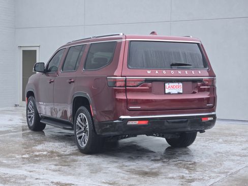 Used 2022 Jeep Wagoneer Series III w/ Convenience Group I image 6