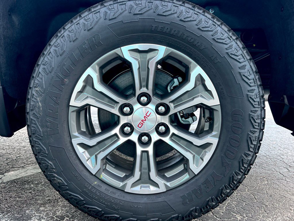 New 2026 GMC Sierra 1500 SLE AWD/4WD image 22