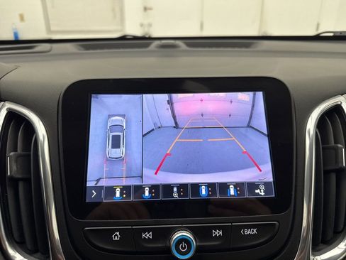 Used 2020 Chevrolet Equinox Premier image 25