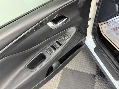 Certified 2023 Hyundai Santa Fe SE FWD image 22