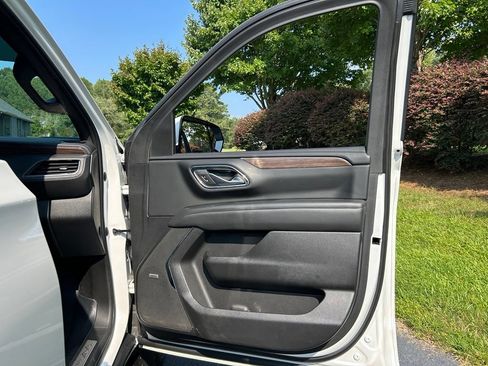 Used 2022 Chevrolet Tahoe High Country AWD/4WD image 64