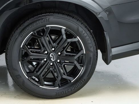 New 2026 INFINITI QX80 4WD w/ Sport Exterior Package image 47