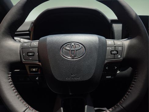 New 2026 Toyota Camry XSE FWD image 25