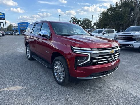 Used 2025 Chevrolet Tahoe Premier w/ Sun And Tow Package image 2