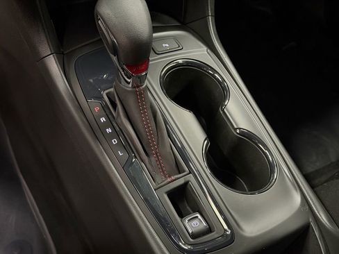 Certified 2024 Chevrolet Equinox RS FWD image 30