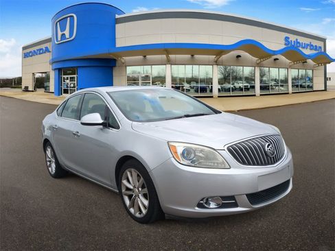 Used 2013 Buick Verano Leather image 2
