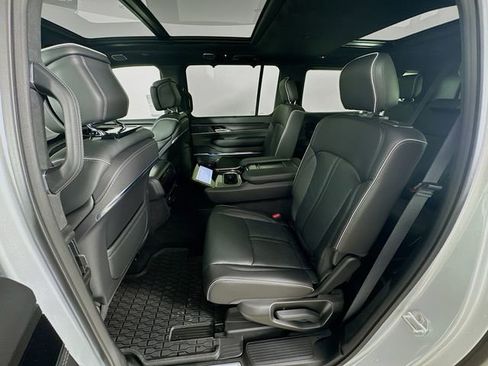 New 2024 Jeep Grand Wagoneer L Series II w/ Quick Order Packagew 28T image 29