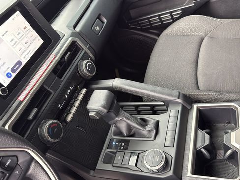 Used 2025 Toyota 4Runner SR5 RWD image 20