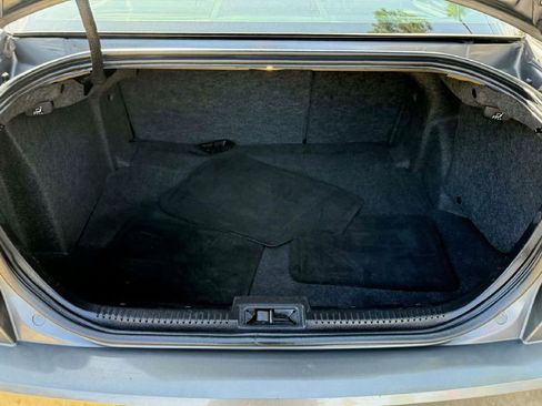 Used 2012 Lincoln MKZ image 29