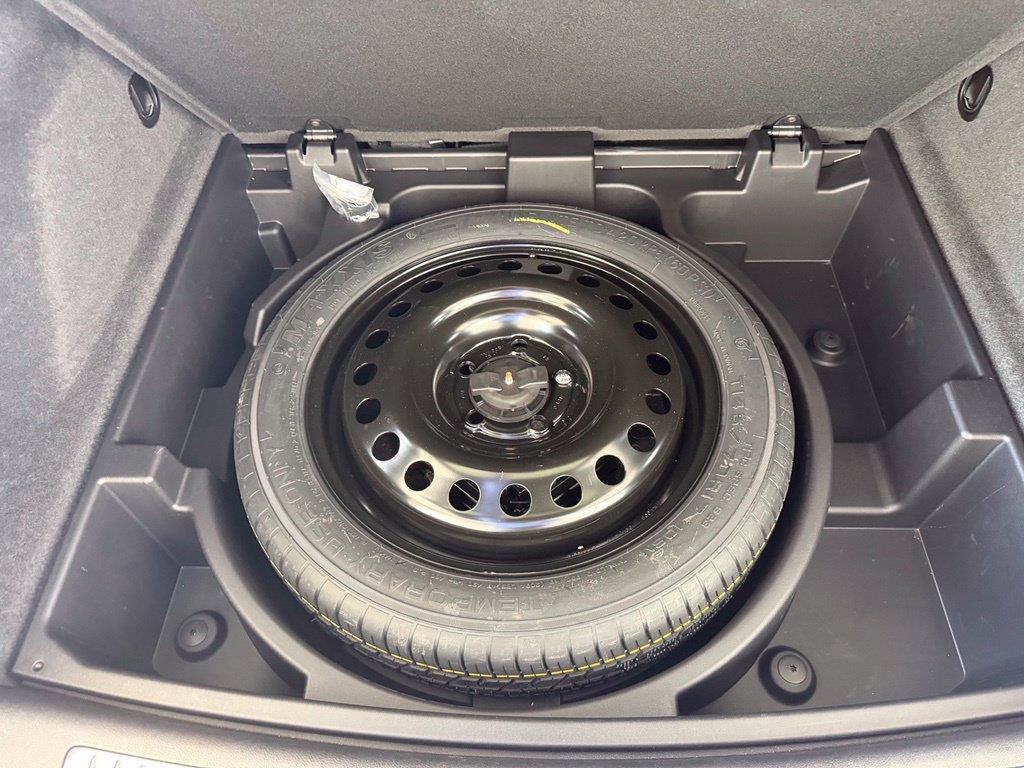 Used 2019 Cadillac XT4 Premium Luxury FWD image 6