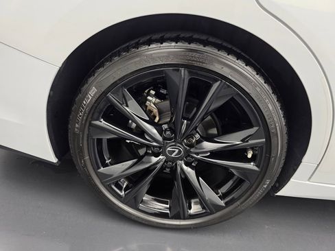 Used 2024 Lexus ES 350 F Sport w/ Accessory Package (Z2) FWD image 31