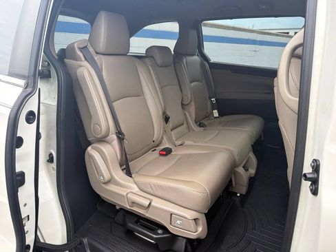 Used 2019 Honda Odyssey EX-L image 24