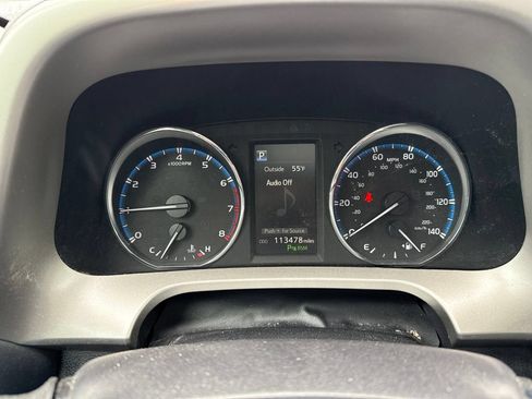 Used 2016 Toyota RAV4 Limited AWD/4WD image 16