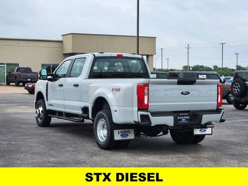 New 2026 Ford F350 XL w/ STX Appearance Package AWD/4WD image 3