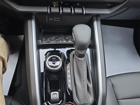 New 2025 Chevrolet Colorado Trail Boss image 16