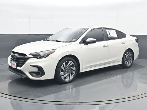Used 2023 Subaru Legacy Touring XT image 2