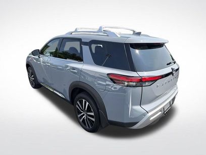 Used 2025 Nissan Pathfinder Platinum