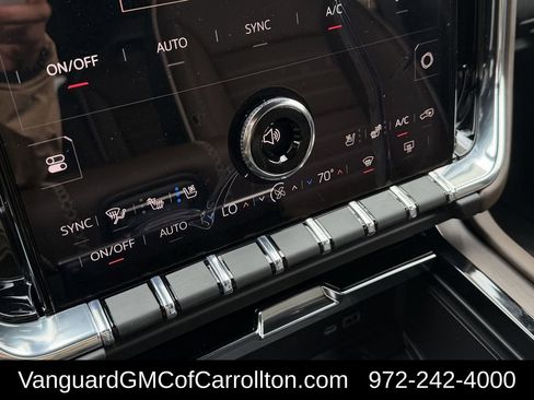 New 2026 GMC Yukon XL Denali Ultimate AWD/4WD image 17