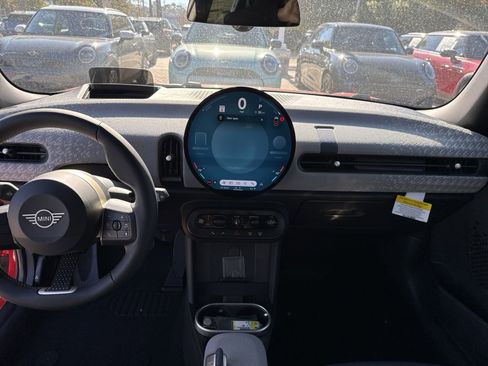 Used 2025 MINI Cooper S image 9