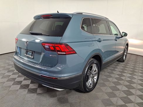 Used 2020 Volkswagen Tiguan SEL w/ 3rd Row Seat Package image 10